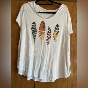 Grace and Lace Feather graphic tee